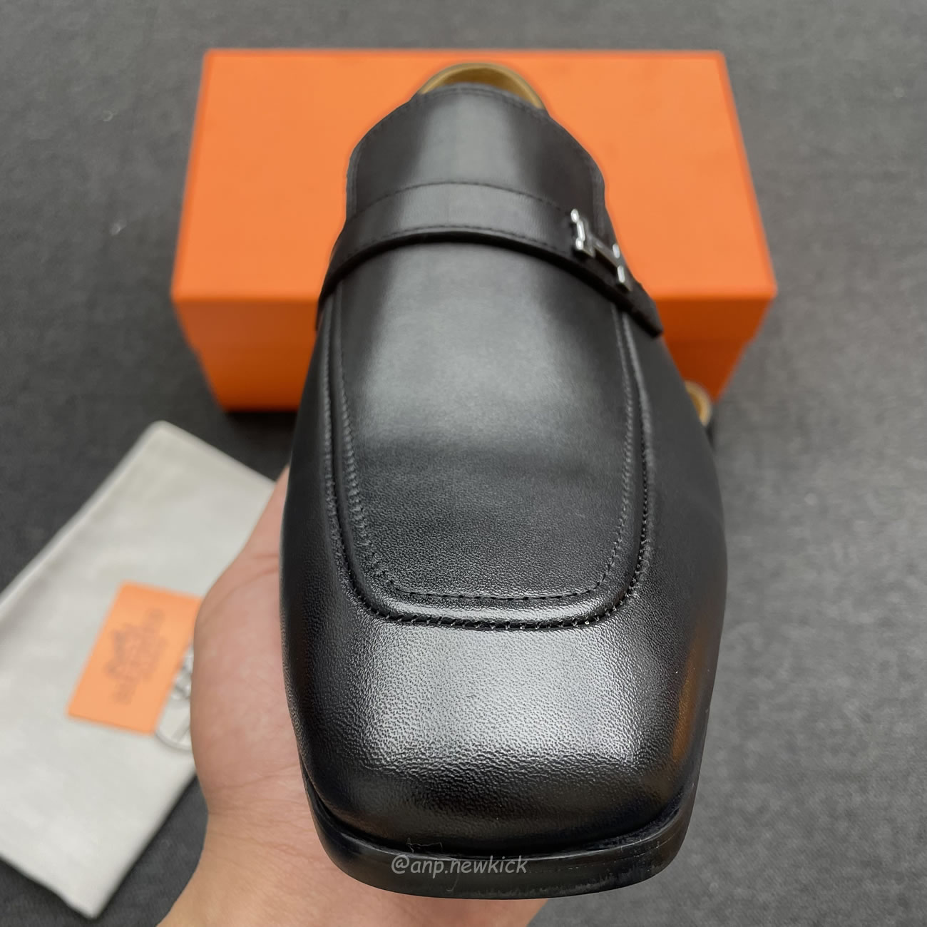 Hermes Goatskin Mens Giovanni Loafer Black (7) - newkick.app